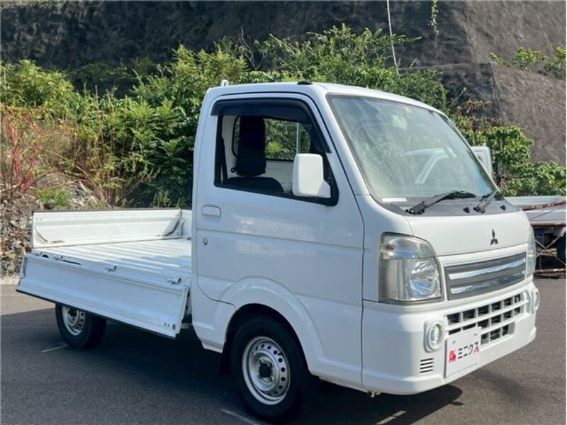 MINICAB TRUCK