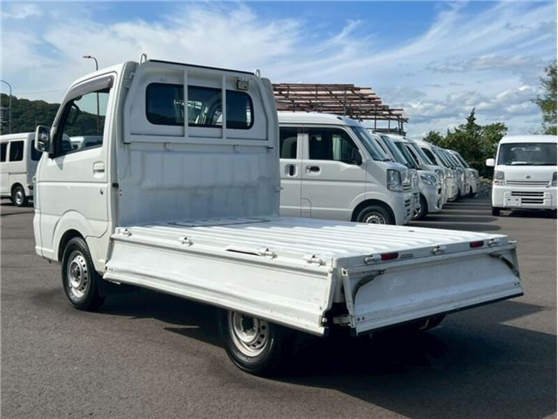MINICAB TRUCK