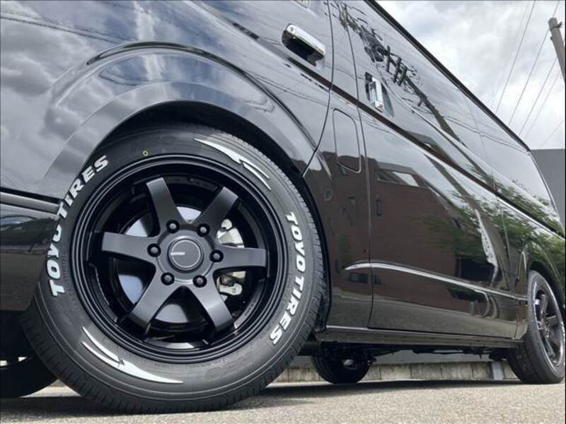 HIACE VAN