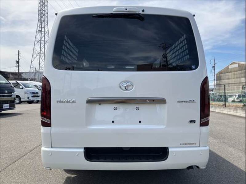 HIACE VAN