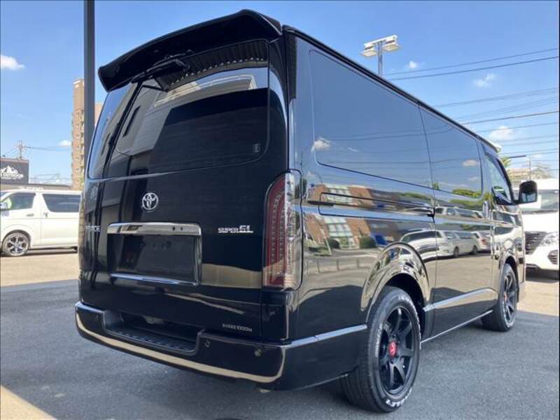 HIACE VAN