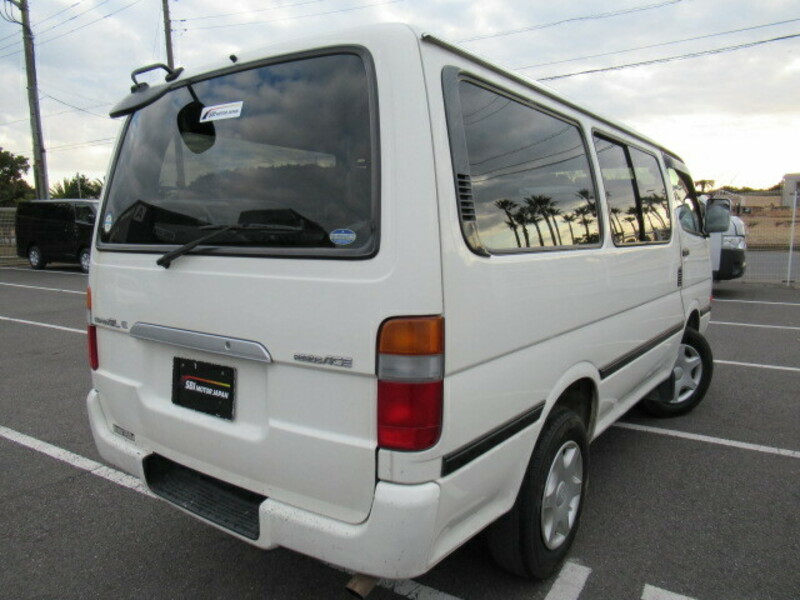 HIACE VAN