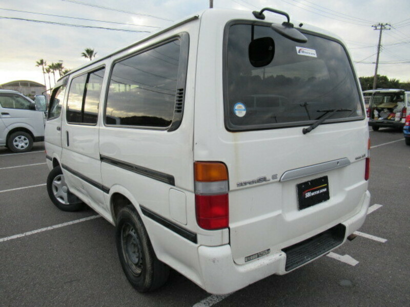 HIACE VAN