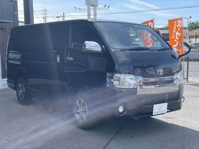 HIACE VAN