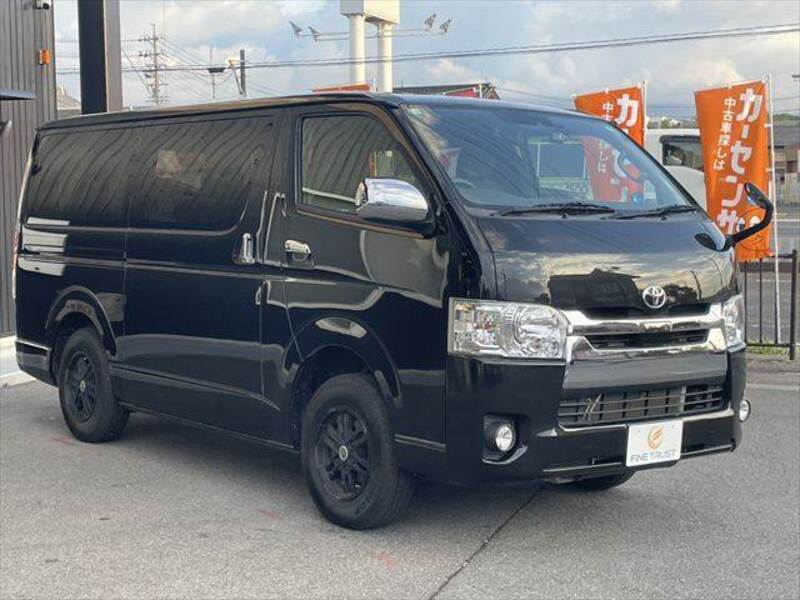 HIACE VAN