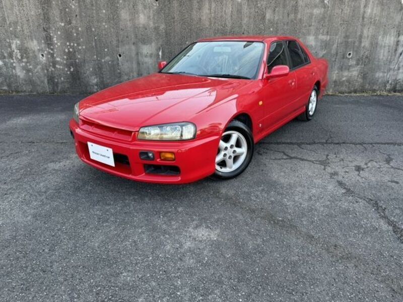 NISSAN SKYLINE
