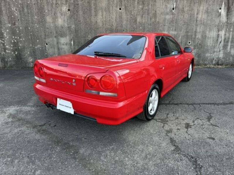 SKYLINE
