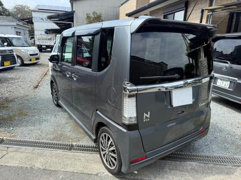 N BOX CUSTOM