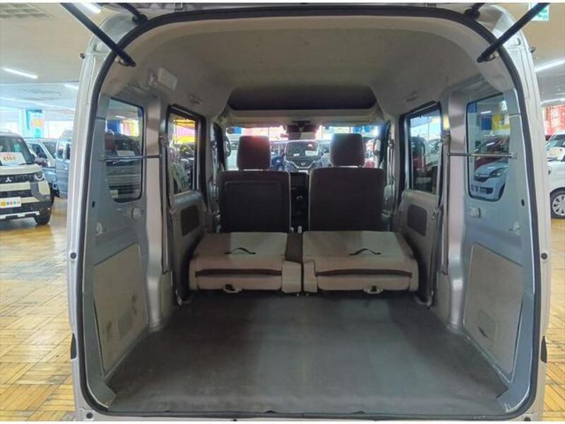 CLIPPER VAN