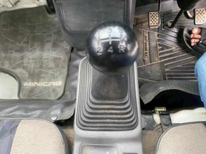 MINICAB TRUCK