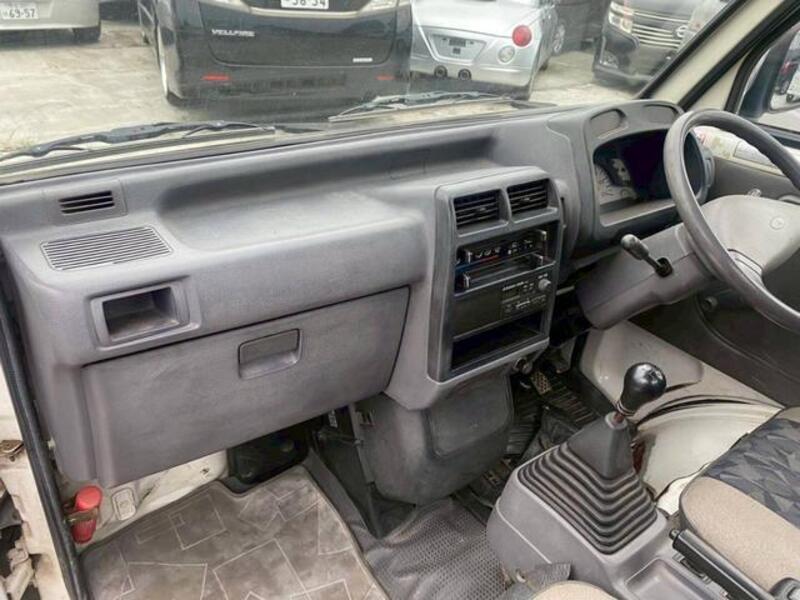 MINICAB TRUCK