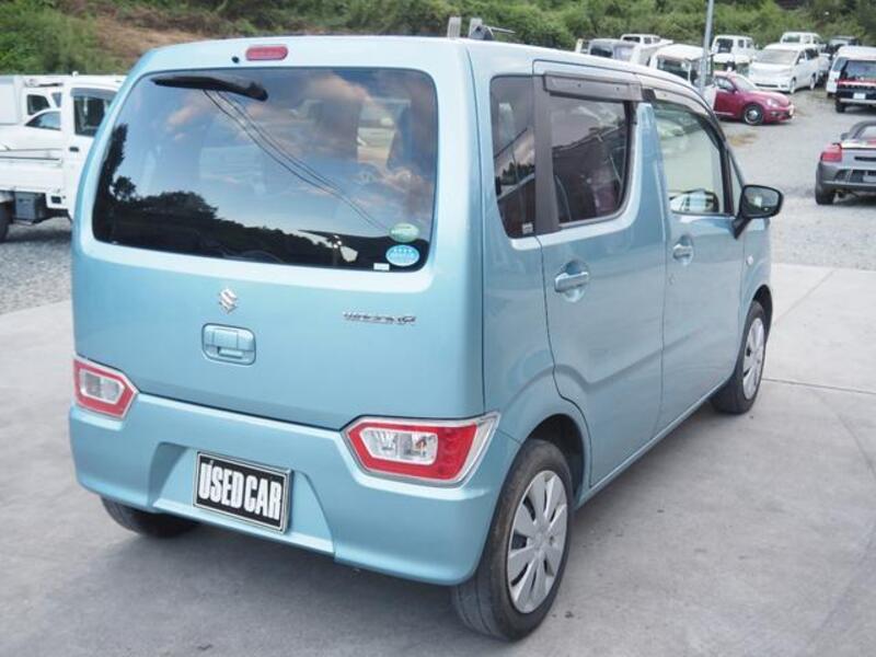 WAGON R