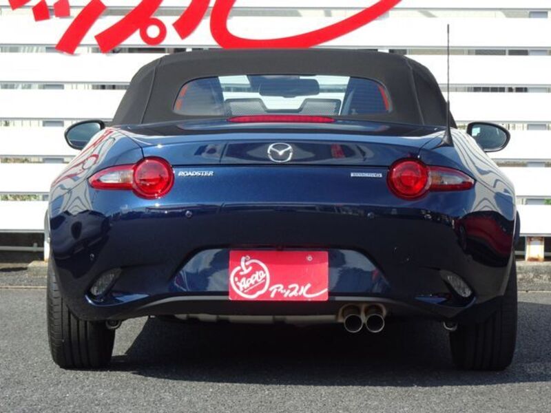 ROADSTER