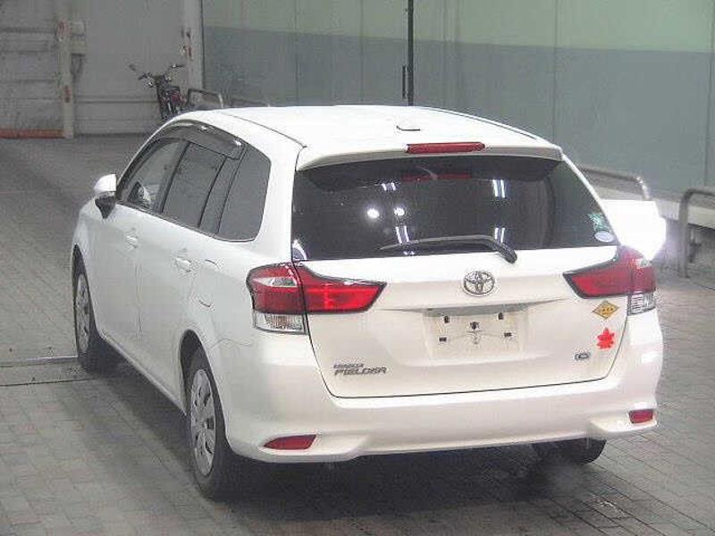 COROLLA FIELDER