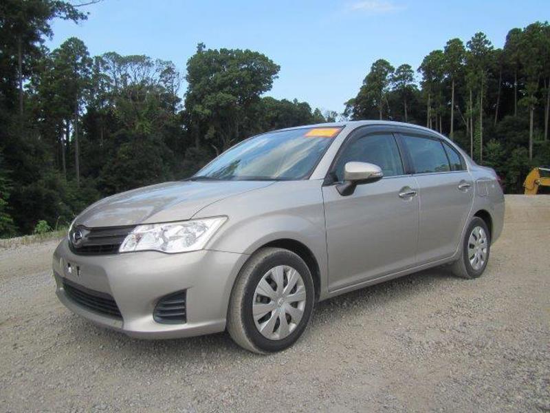 COROLLA AXIO