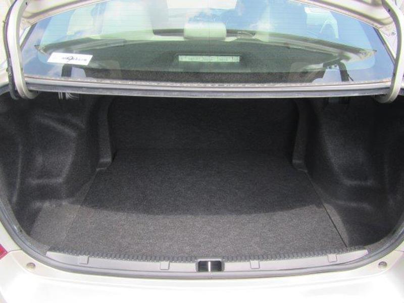 COROLLA AXIO