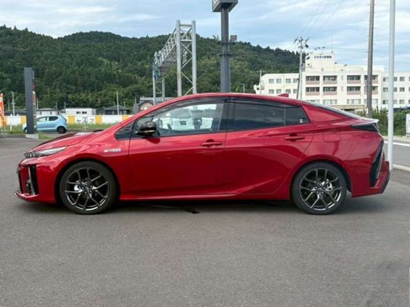PRIUS PHV