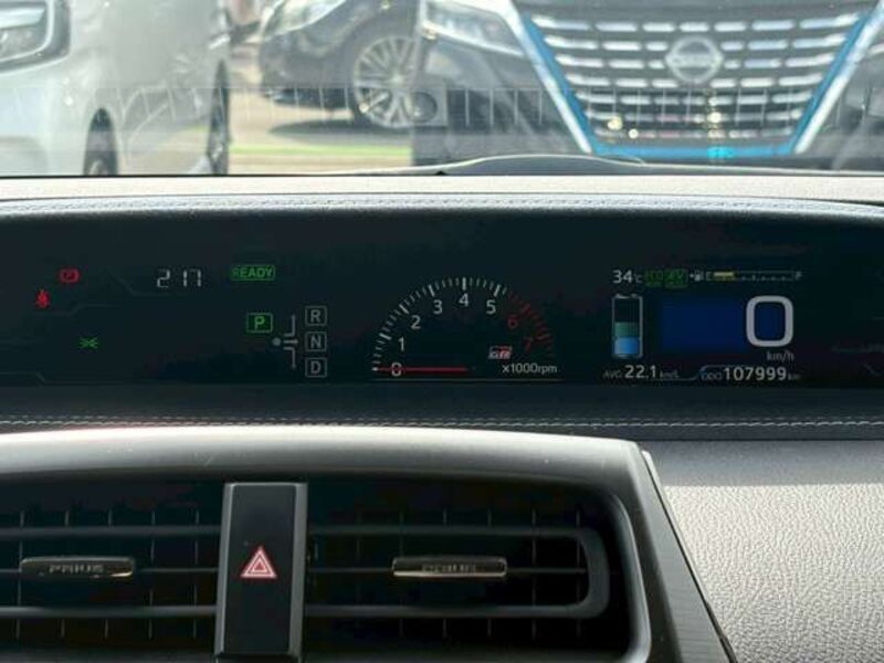 PRIUS PHV