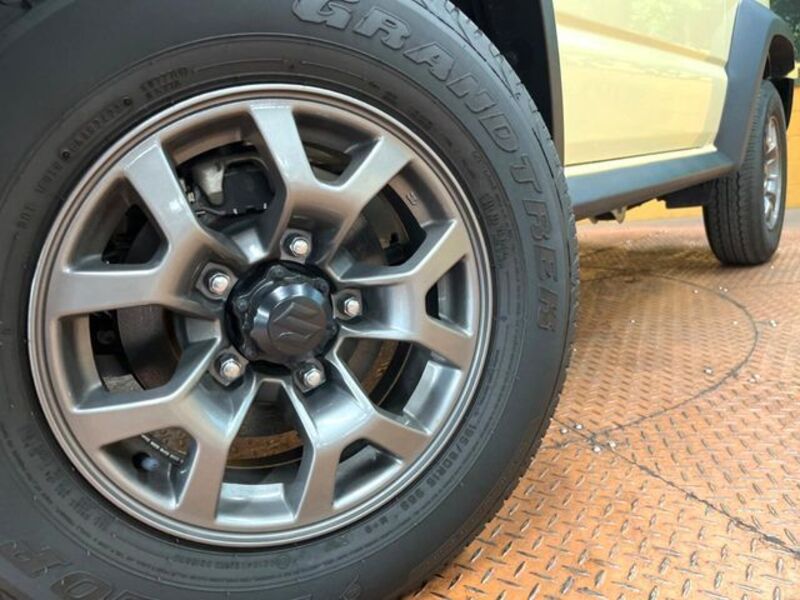 JIMNY SIERRA