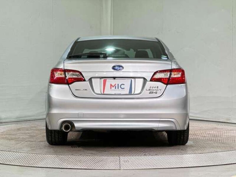 LEGACY B4