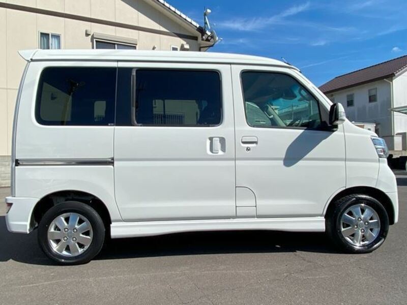 ATRAI WAGON