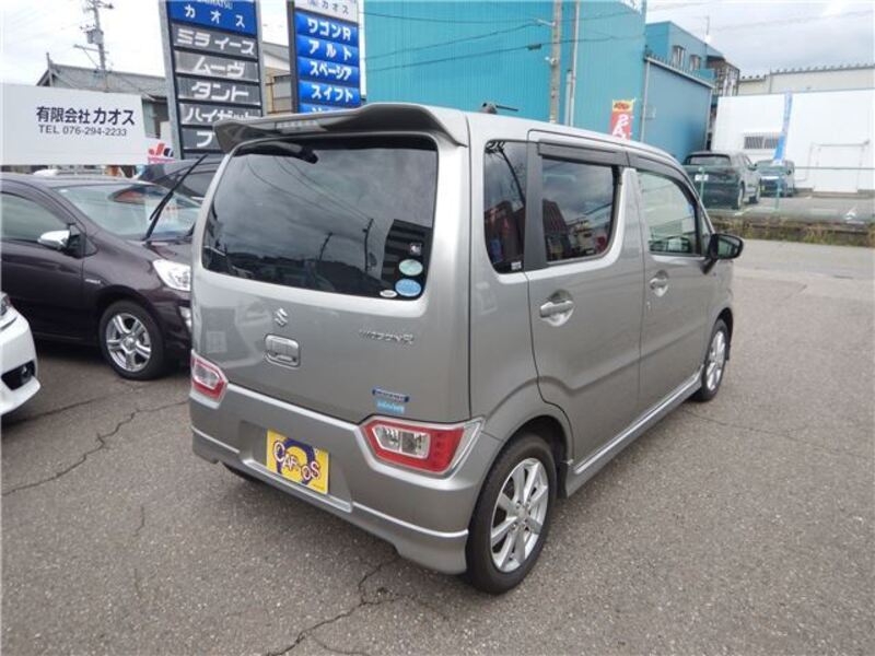 WAGON R