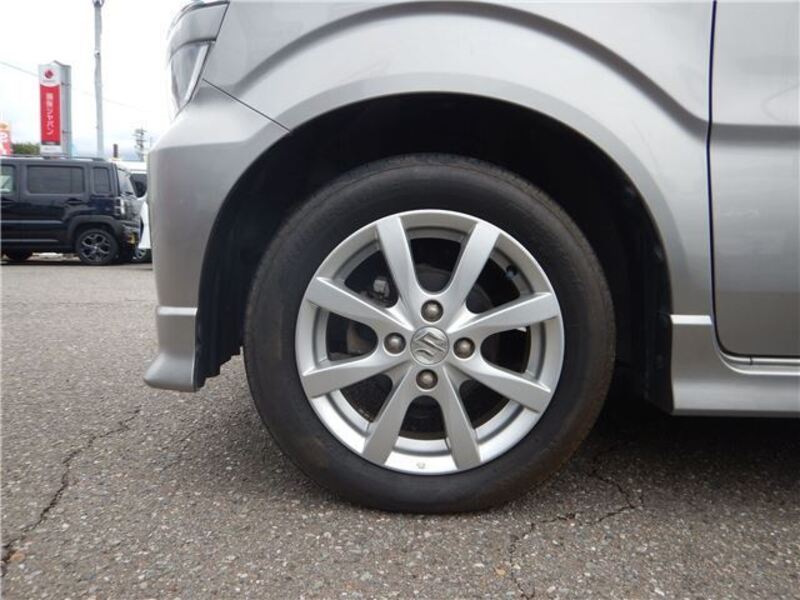 WAGON R