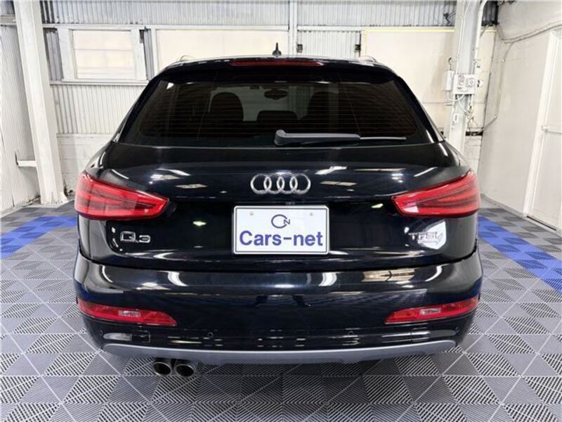 Q3