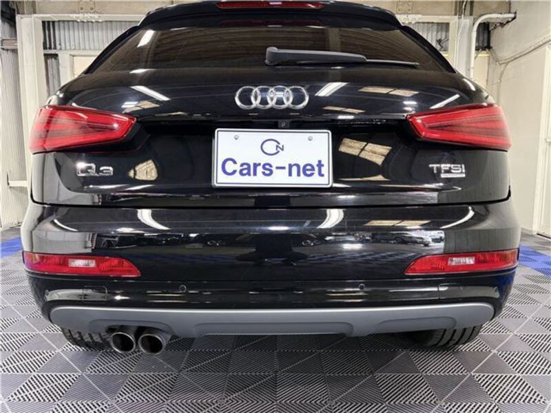Q3