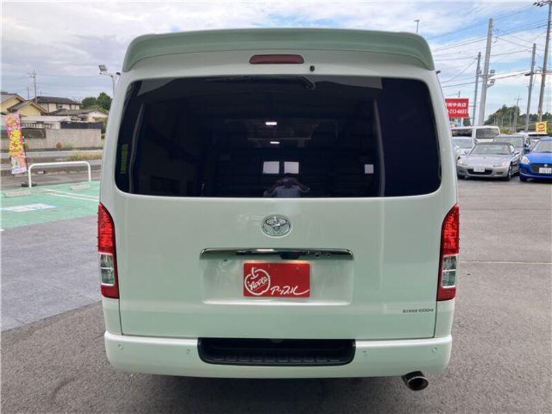 HIACE