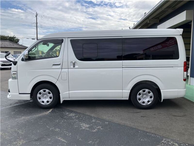 HIACE