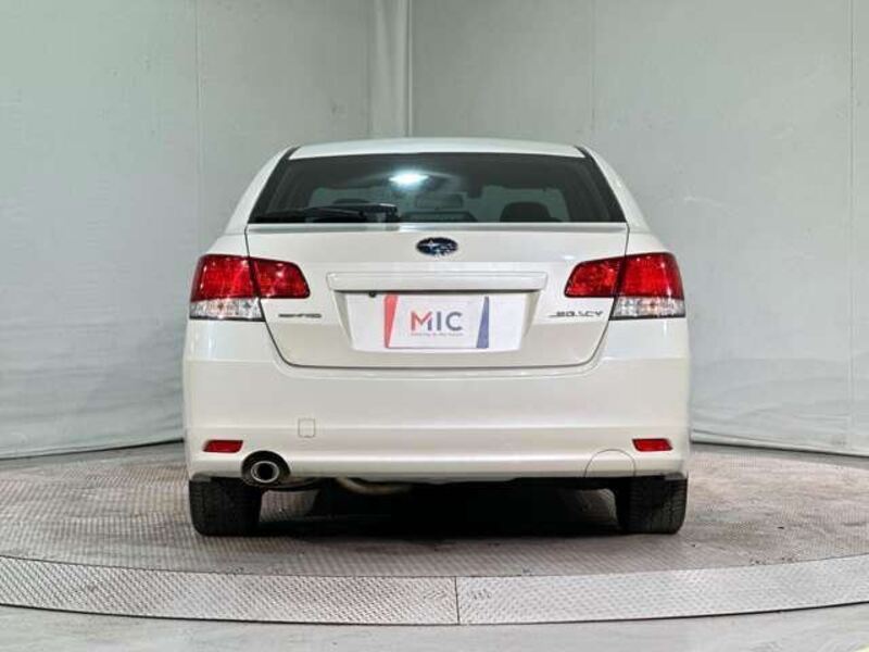 LEGACY B4