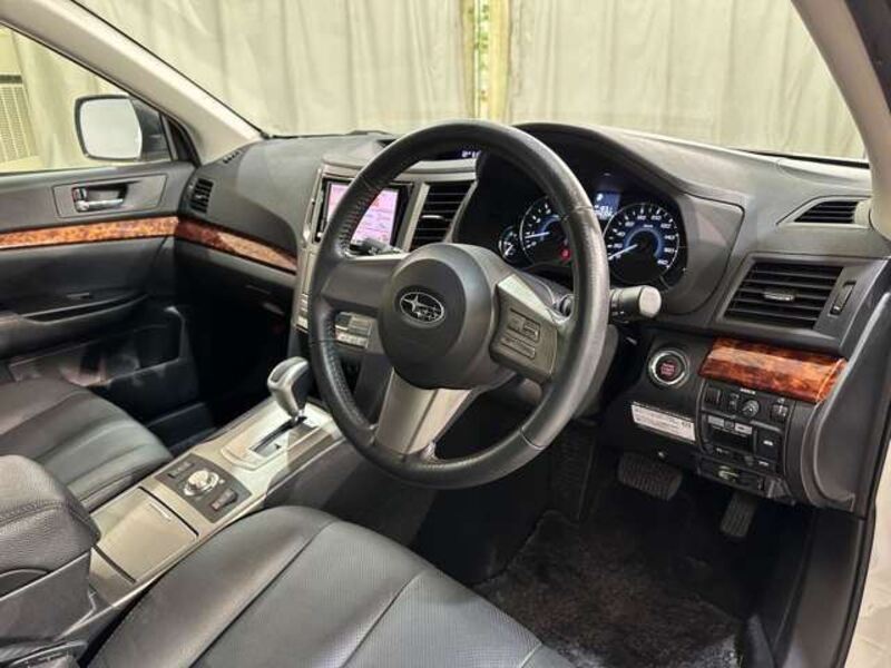 LEGACY B4