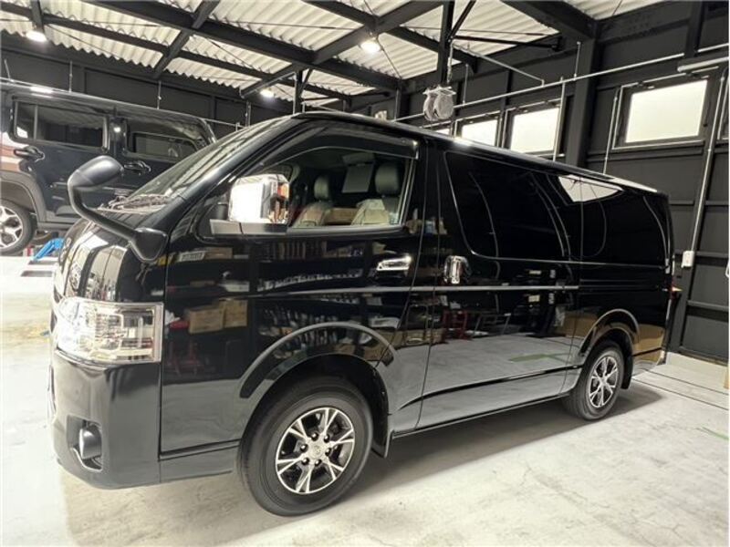 HIACE