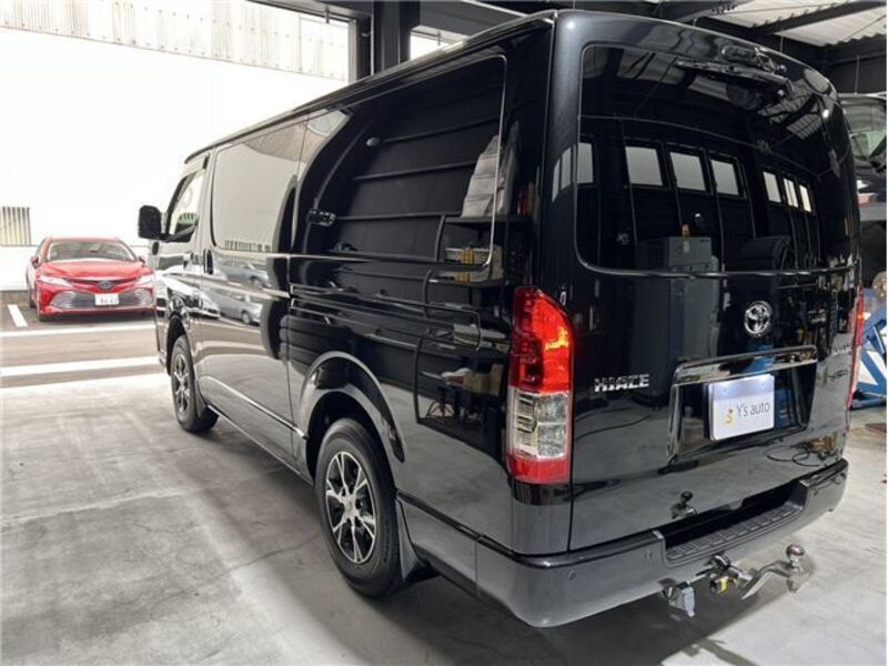 HIACE