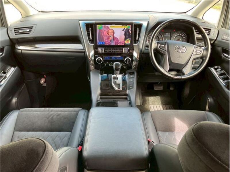 VELLFIRE