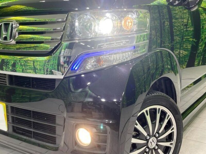 N BOX CUSTOM