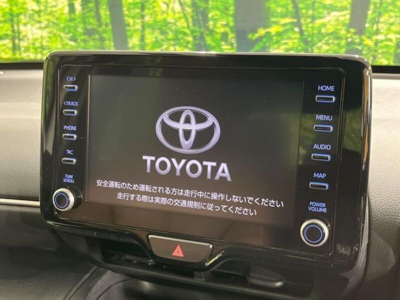YARIS CROSS