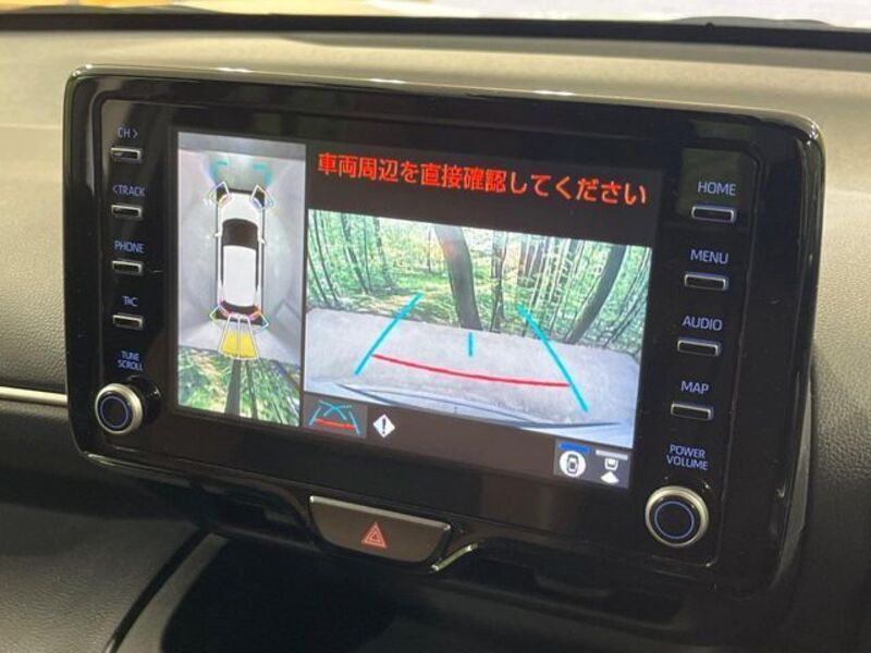 YARIS CROSS