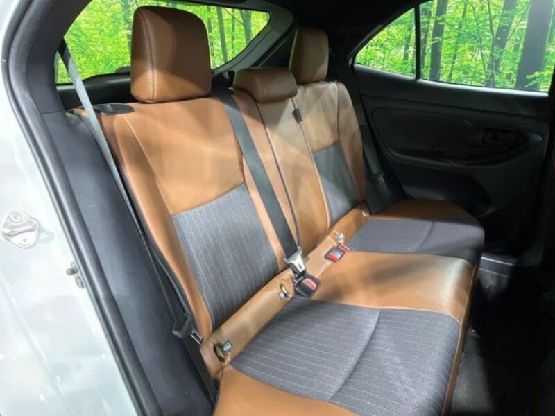 YARIS CROSS