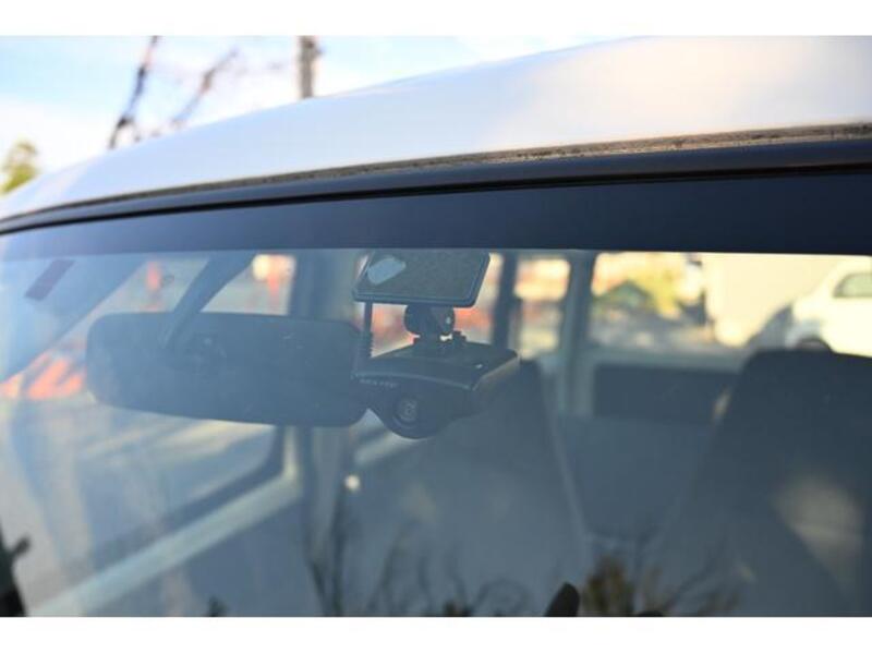 MINICAB VAN