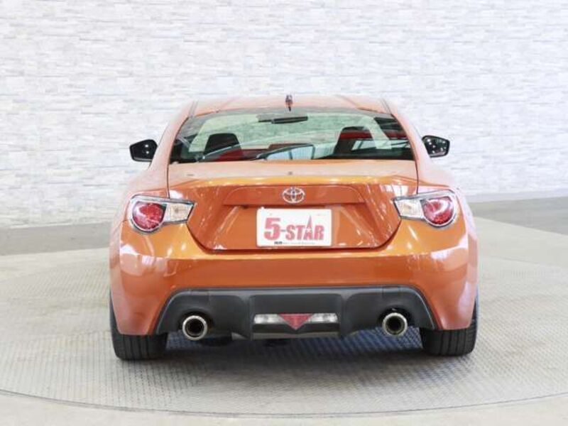 86