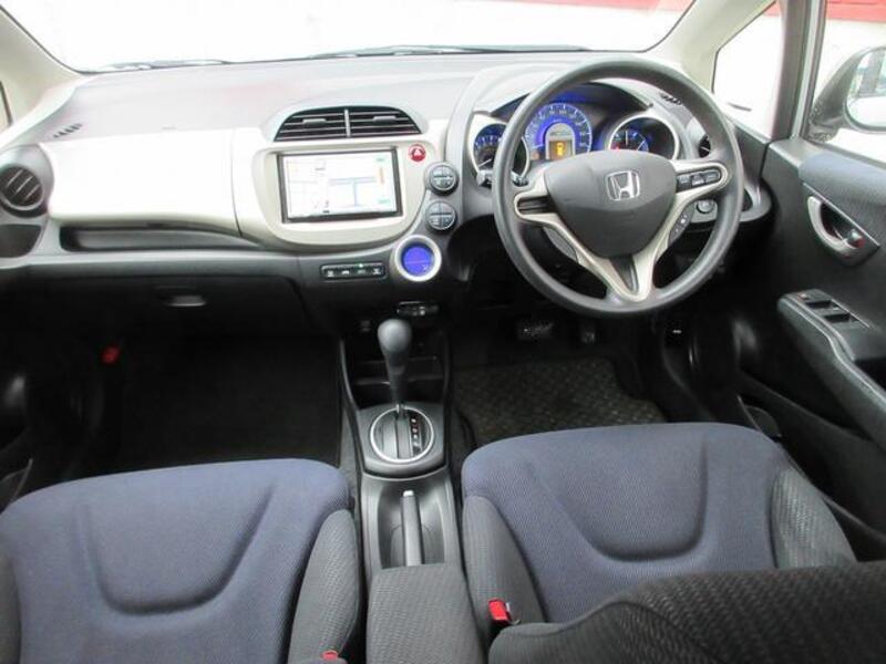 FIT HYBRID