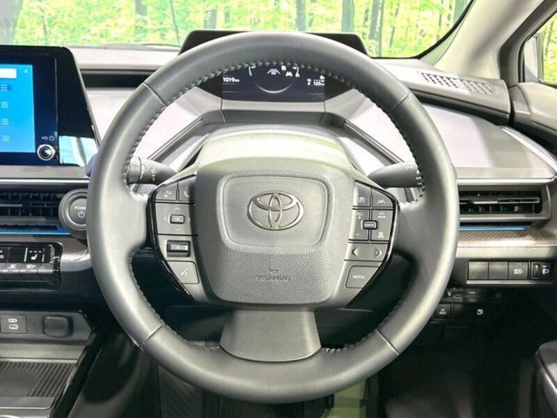 PRIUS PHV