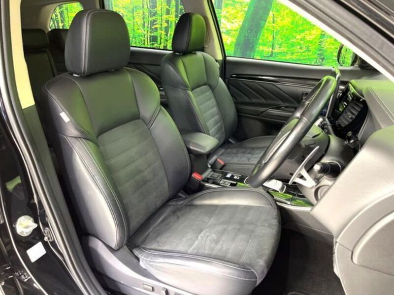 OUTLANDER PHEV