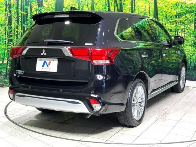 OUTLANDER PHEV