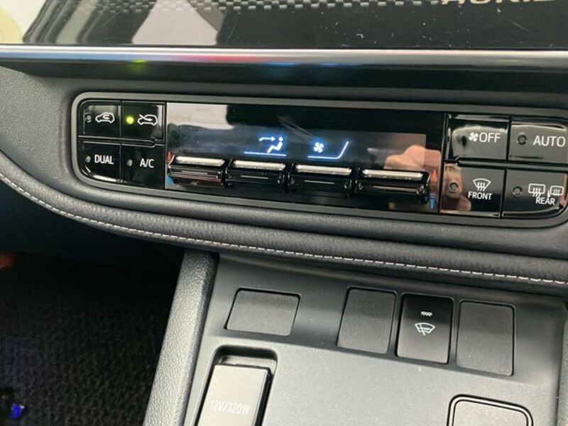 AURIS HYBRID
