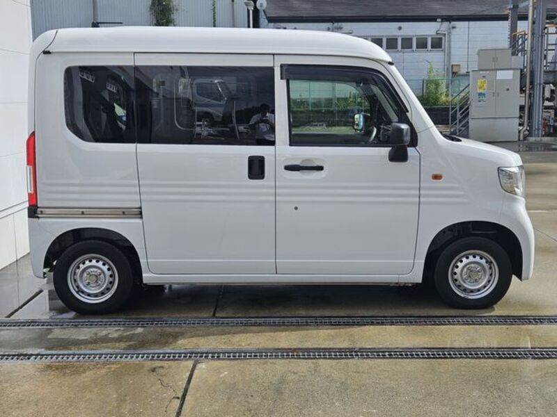N-VAN