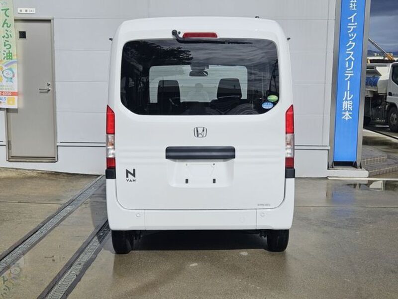 N-VAN