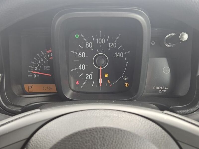 N-VAN